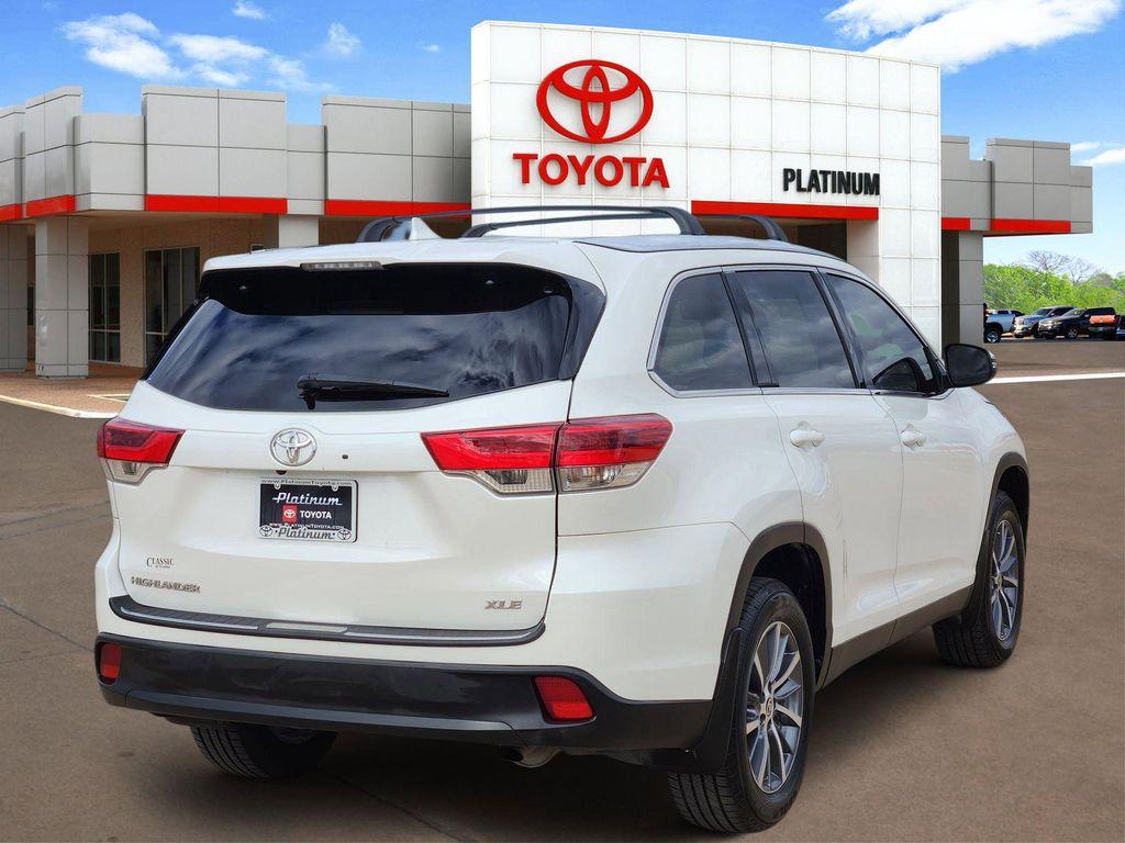 used 2019 Toyota Highlander car, priced at $21,414