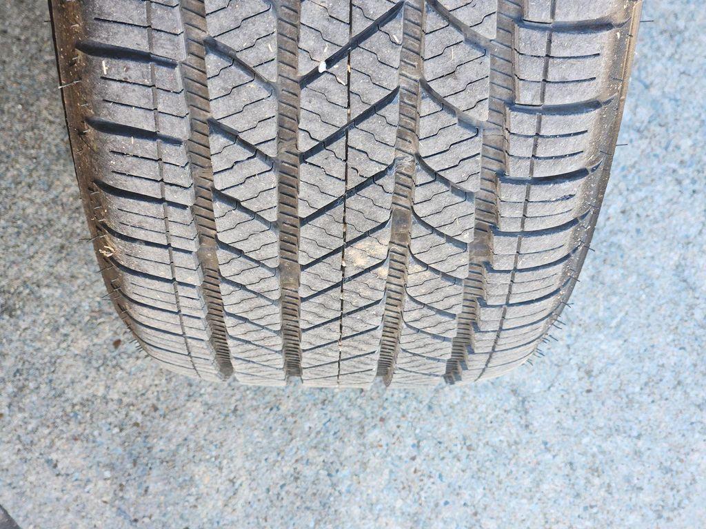 used 2022 Toyota Highlander car, priced at $28,467