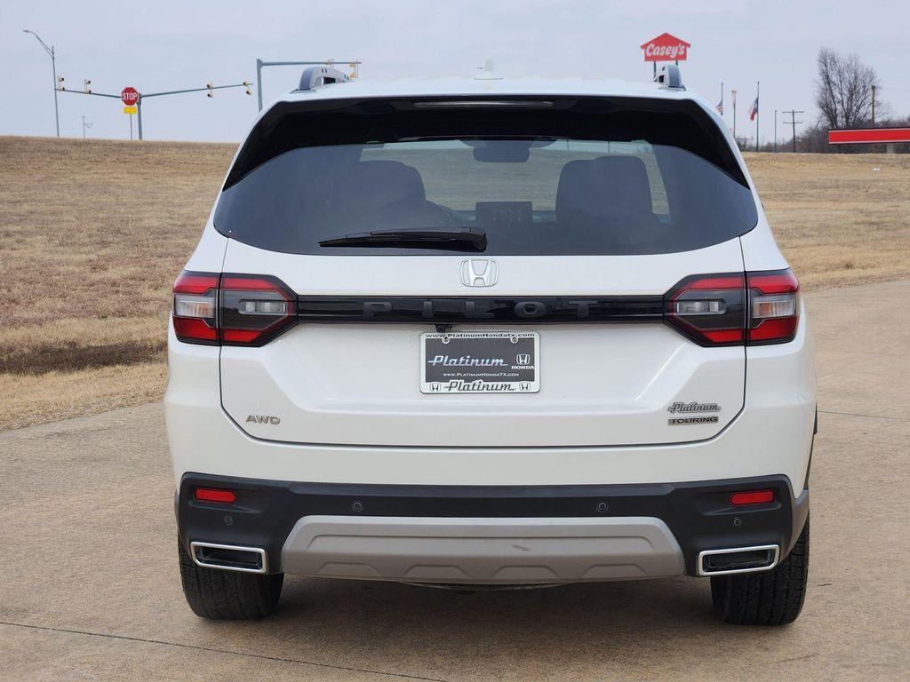 used 2024 Honda Pilot car, priced at $41,561