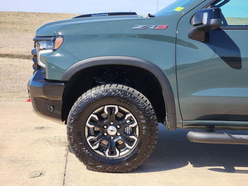 used 2025 Chevrolet Silverado 1500 car, priced at $60,670