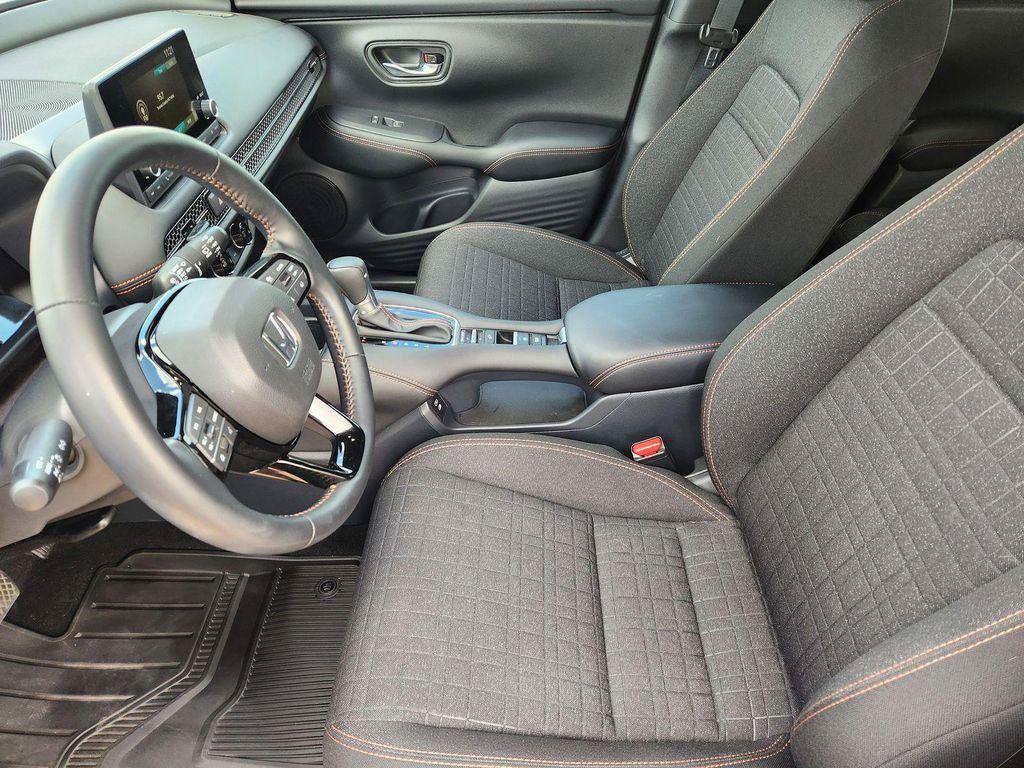used 2025 Honda HR-V car, priced at $27,499