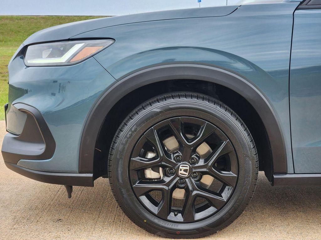 used 2025 Honda HR-V car, priced at $24,913