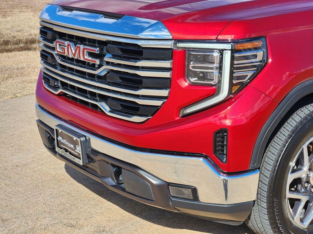 used 2023 GMC Sierra 1500 car, priced at $32,416
