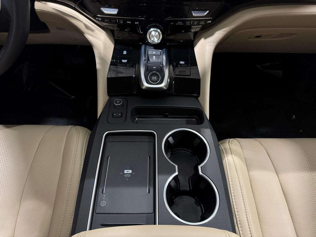 used 2025 Acura MDX car, priced at $47,995