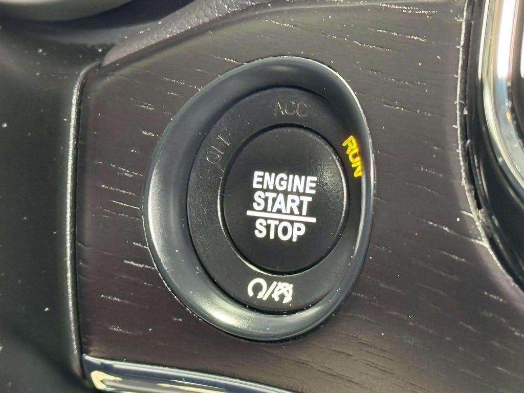 used 2020 Jeep Grand Cherokee car, priced at $27,995