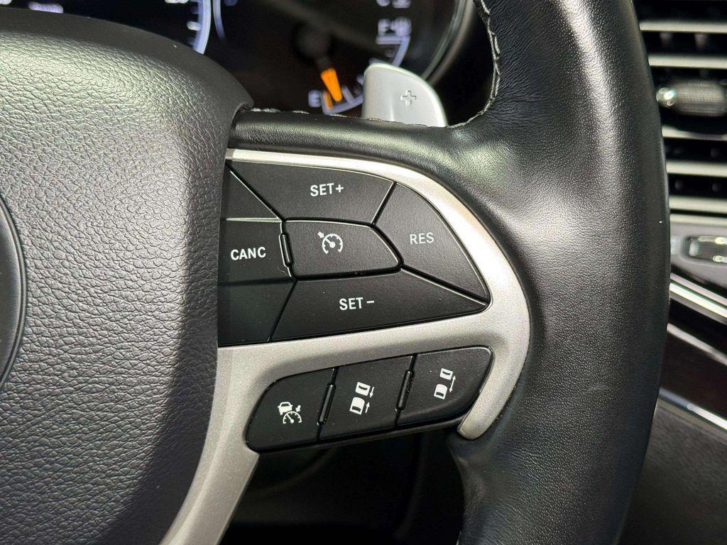 used 2020 Jeep Grand Cherokee car, priced at $27,995