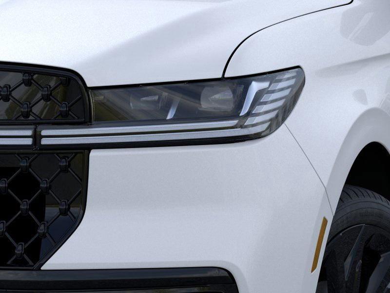 new 2025 Lincoln Navigator car, priced at $127,840