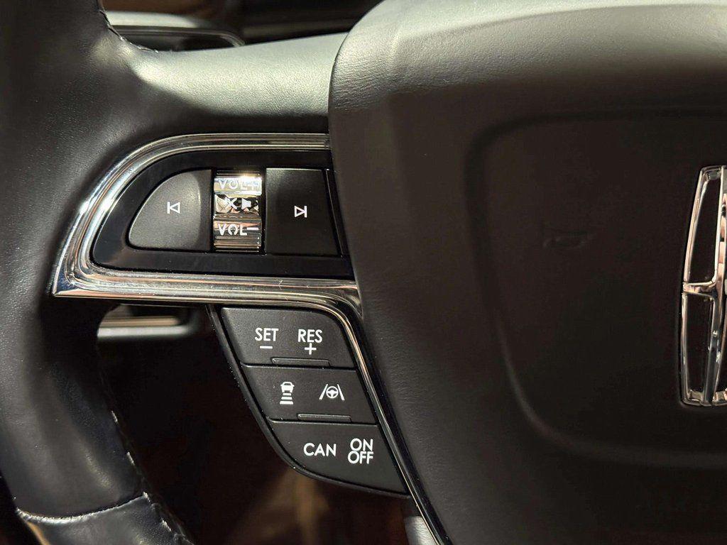 used 2023 Lincoln Nautilus car, priced at $37,495
