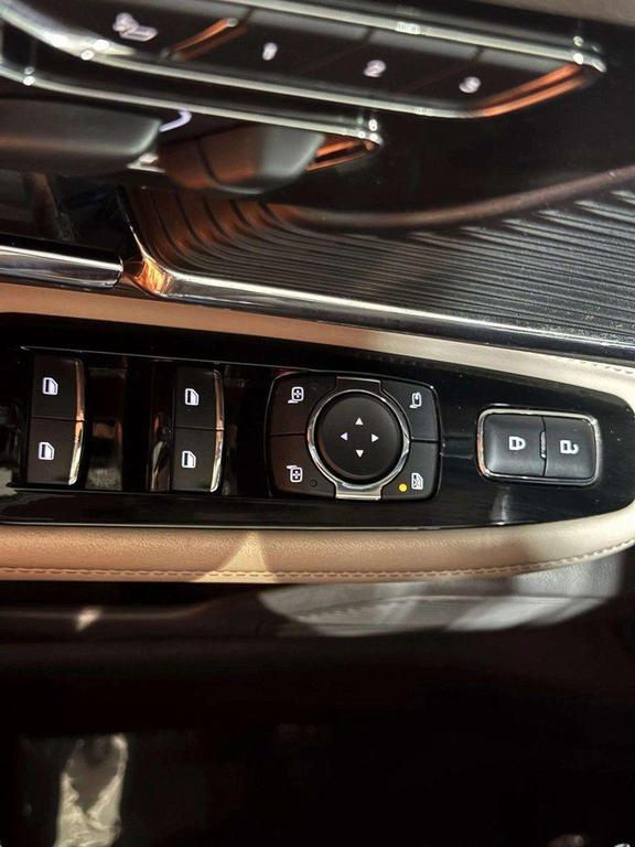 used 2022 Lincoln Corsair car, priced at $31,995