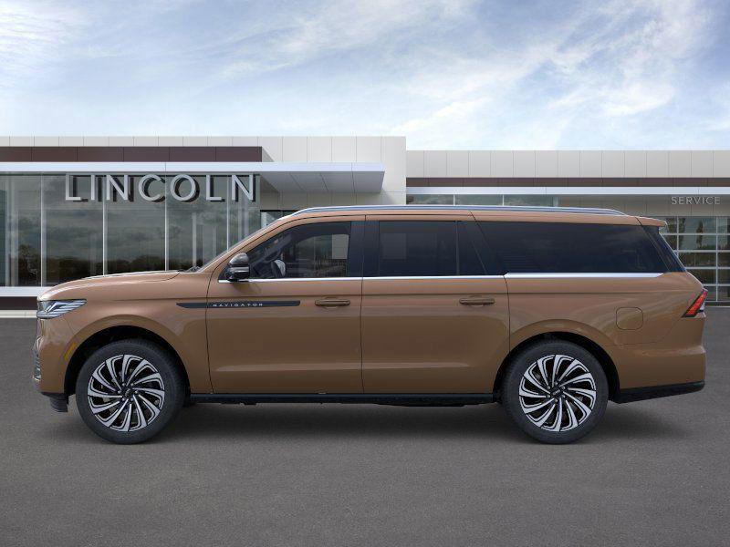 new 2025 Lincoln Navigator car, priced at $120,935