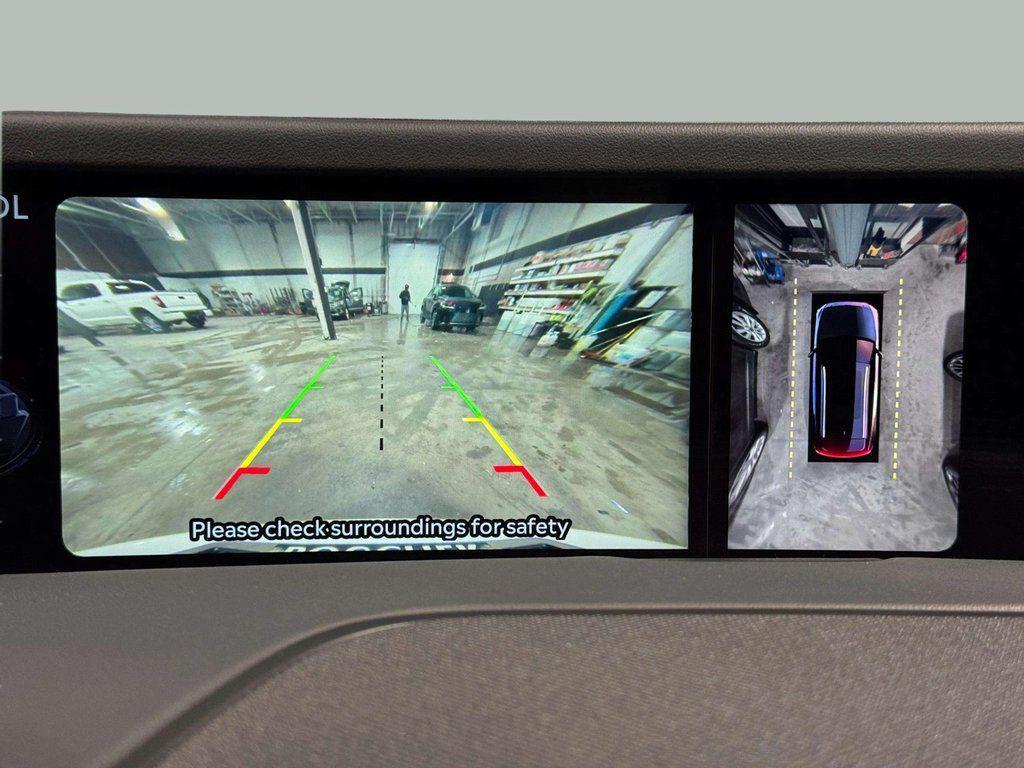 used 2024 Lincoln Nautilus car, priced at $48,987