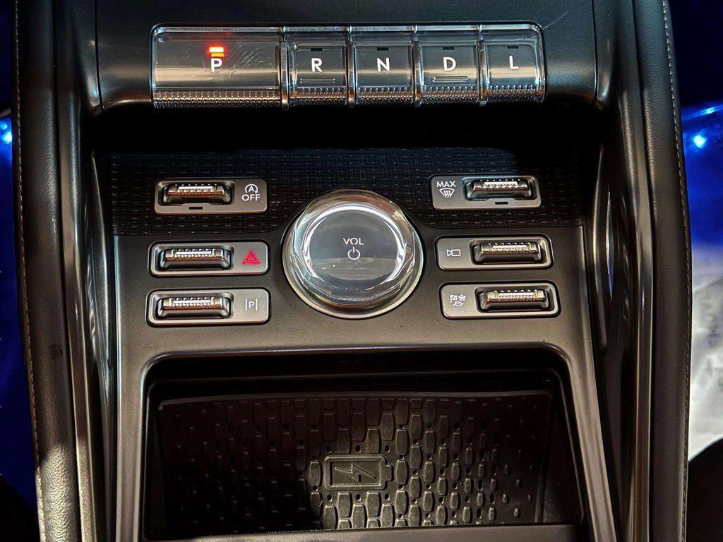 used 2024 Lincoln Nautilus car, priced at $48,987