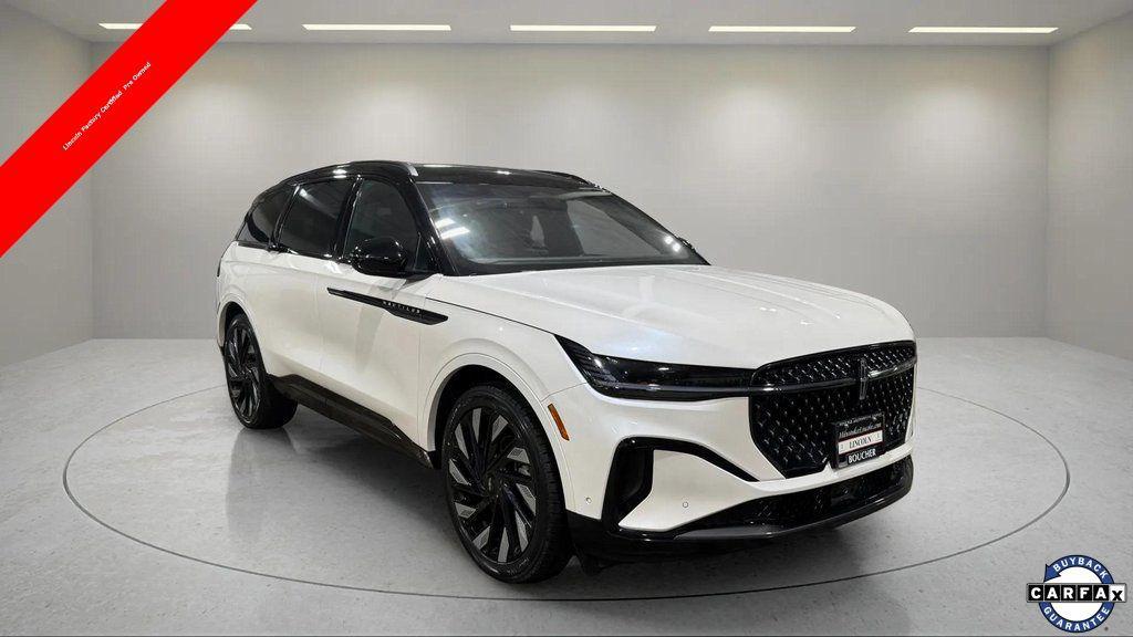 used 2024 Lincoln Nautilus car, priced at $48,987