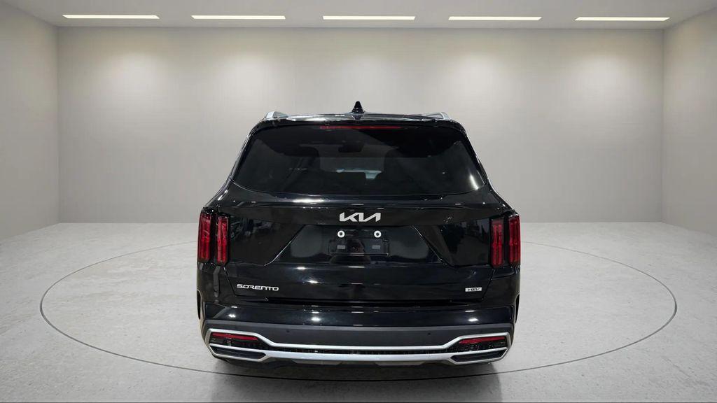 used 2023 Kia Sorento Hybrid car, priced at $29,995