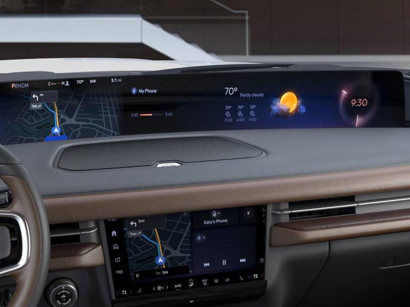 new 2025 Lincoln Navigator car, priced at $104,614