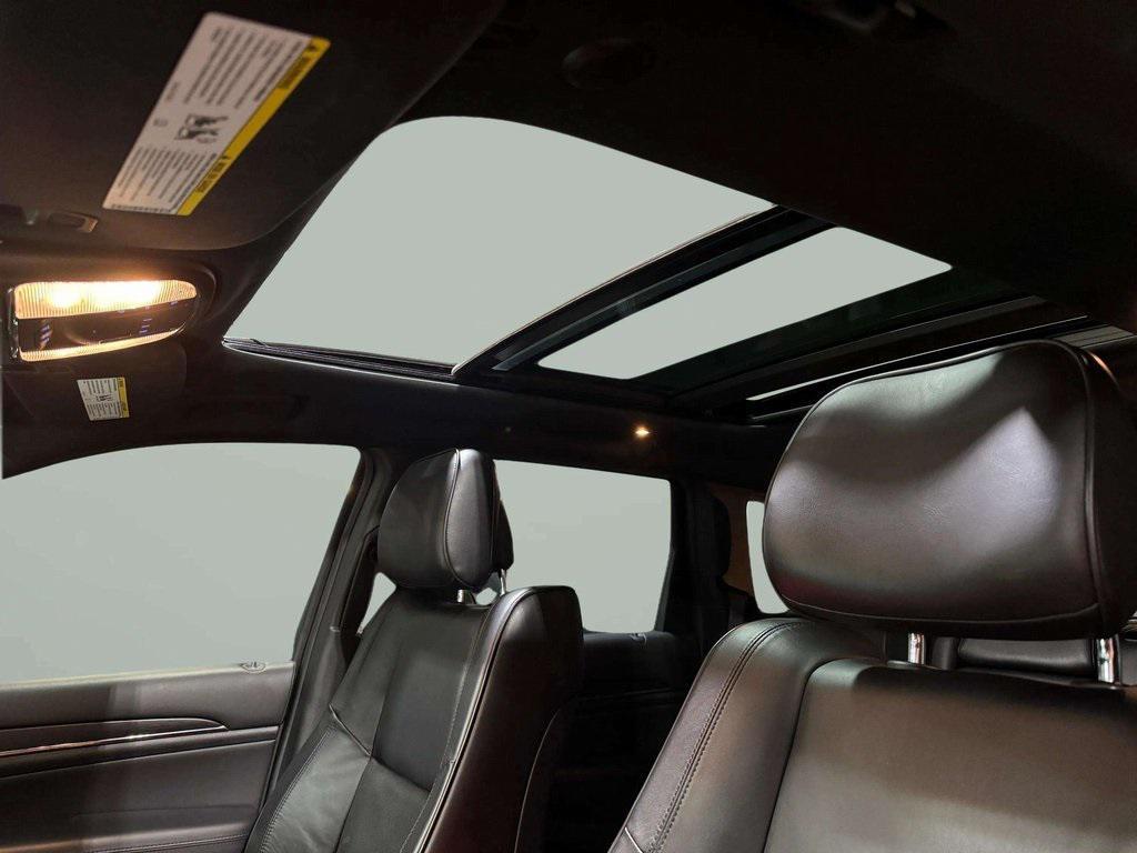 used 2019 Jeep Grand Cherokee car, priced at $22,495