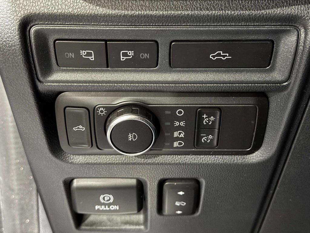 used 2022 Ford F-150 car, priced at $49,995