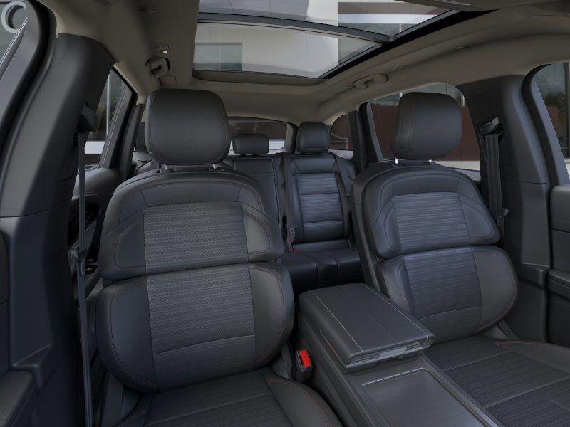 new 2026 Lincoln Nautilus car, priced at $69,703