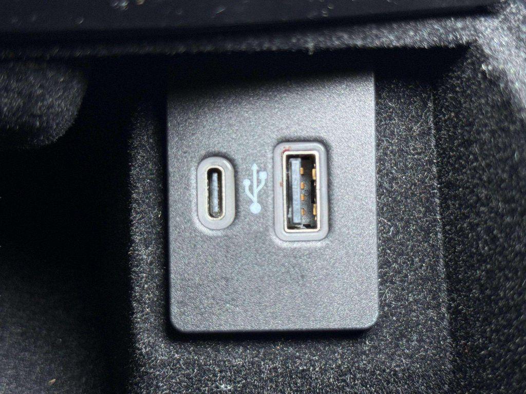 used 2022 Lincoln Nautilus car, priced at $22,487