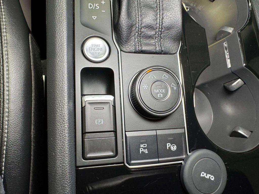 used 2018 Volkswagen Atlas car, priced at $13,994