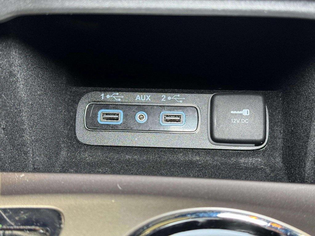 used 2020 Jeep Grand Cherokee car, priced at $20,000