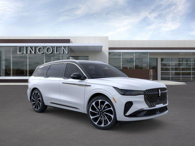 new 2026 Lincoln Nautilus car, priced at $75,375