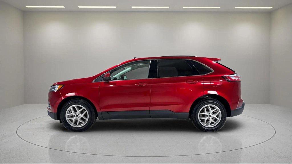 used 2023 Ford Edge car, priced at $20,000
