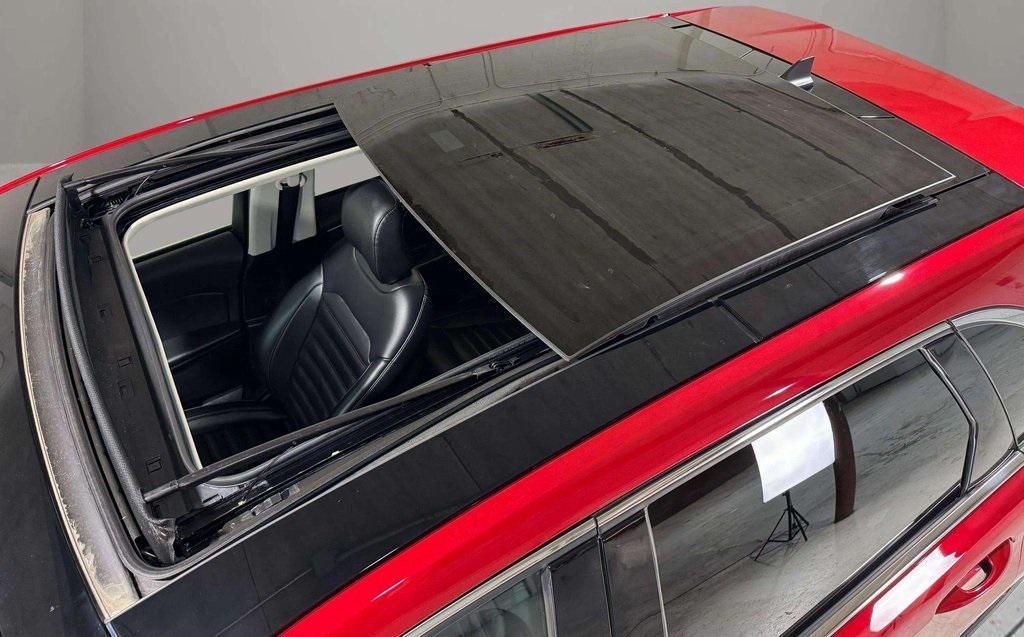 used 2023 Ford Edge car, priced at $20,000