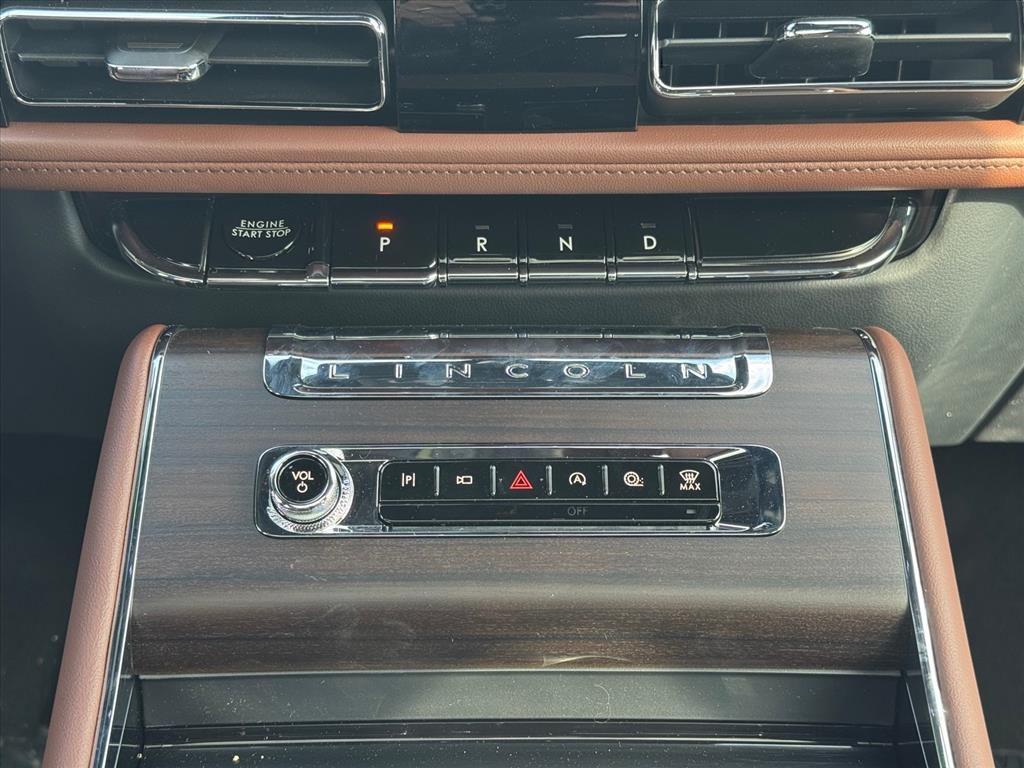 new 2026 Lincoln Aviator car, priced at $78,450