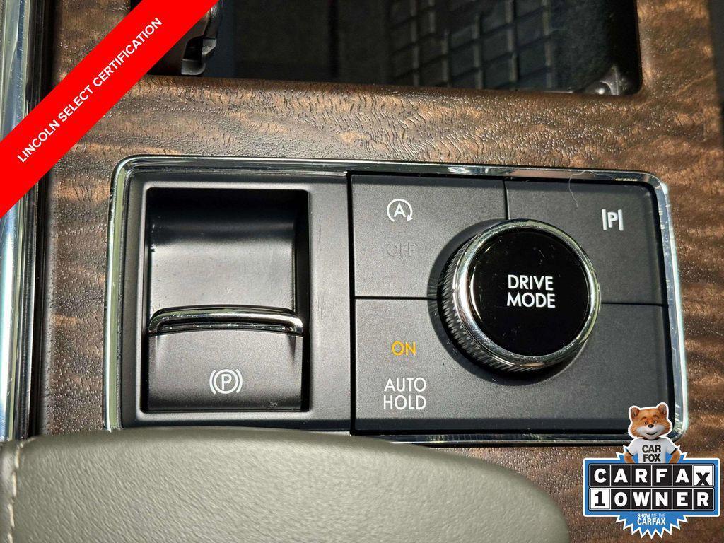 used 2022 Lincoln Navigator car, priced at $56,995