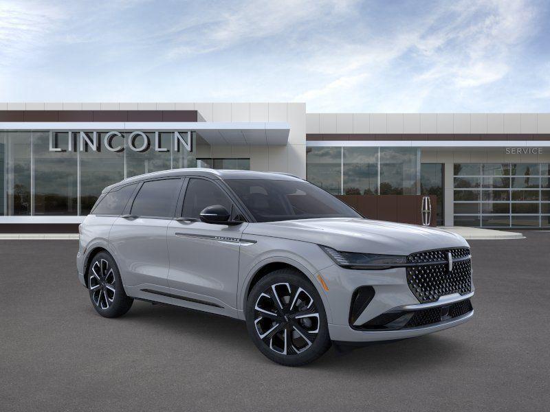 new 2026 Lincoln Nautilus car, priced at $62,502
