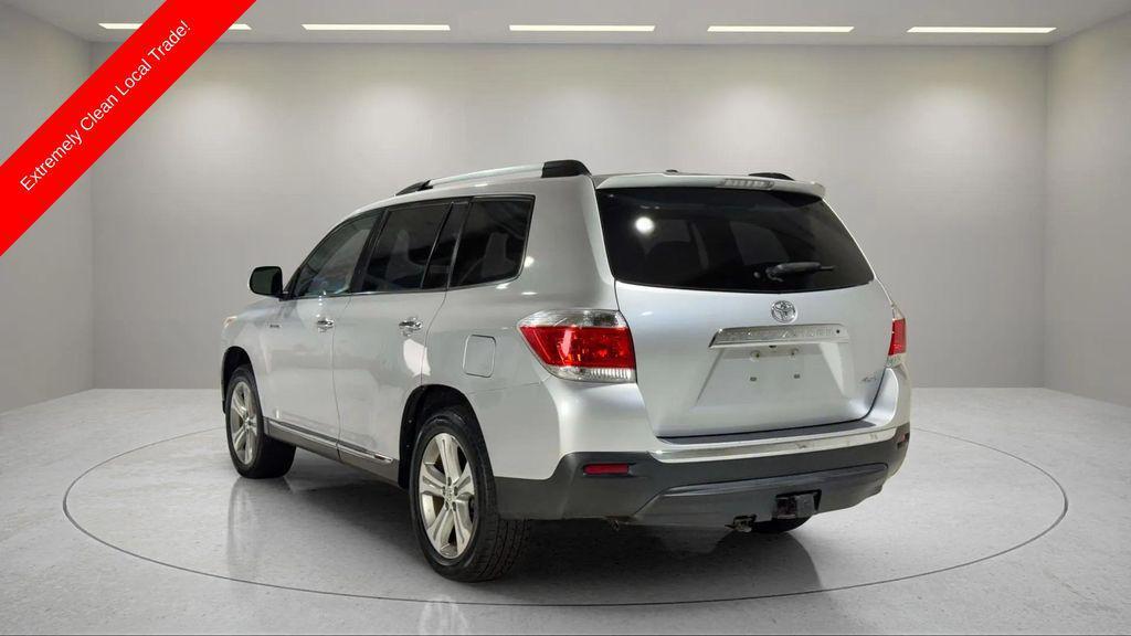 used 2012 Toyota Highlander car, priced at $15,995