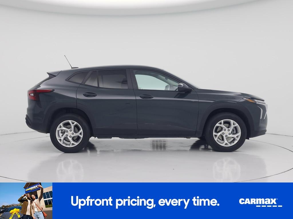 used 2025 Chevrolet Trax car, priced at $22,998