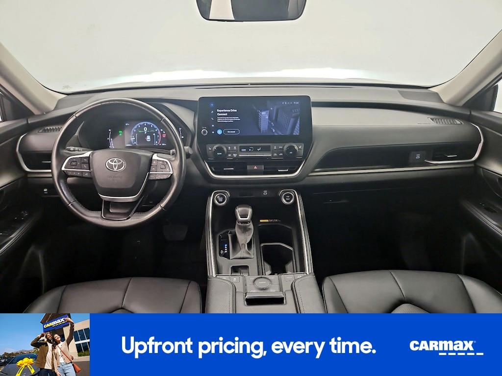 used 2024 Toyota Grand Highlander car, priced at $39,998