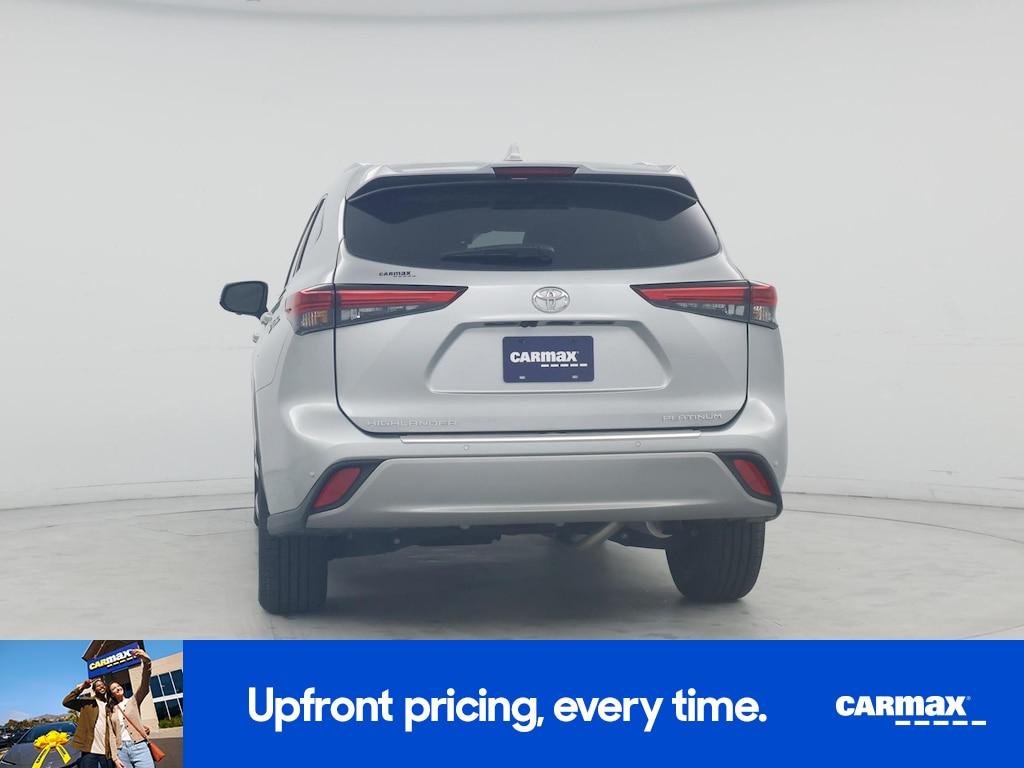 used 2023 Toyota Highlander car, priced at $42,998