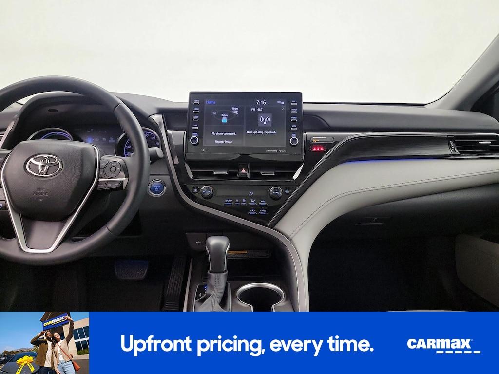 used 2021 Toyota Camry Hybrid car, priced at $27,998