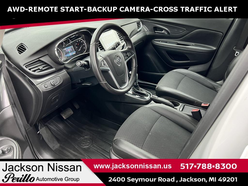 2021 Summit White Buick Encore