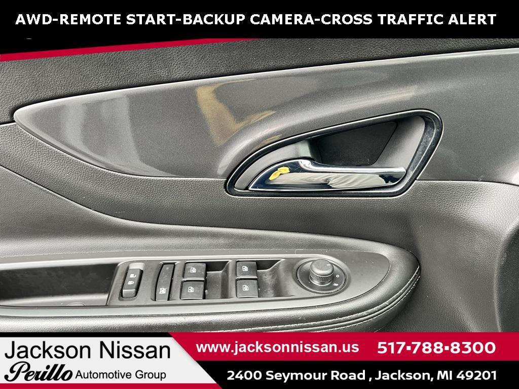 2021 Summit White Buick Encore