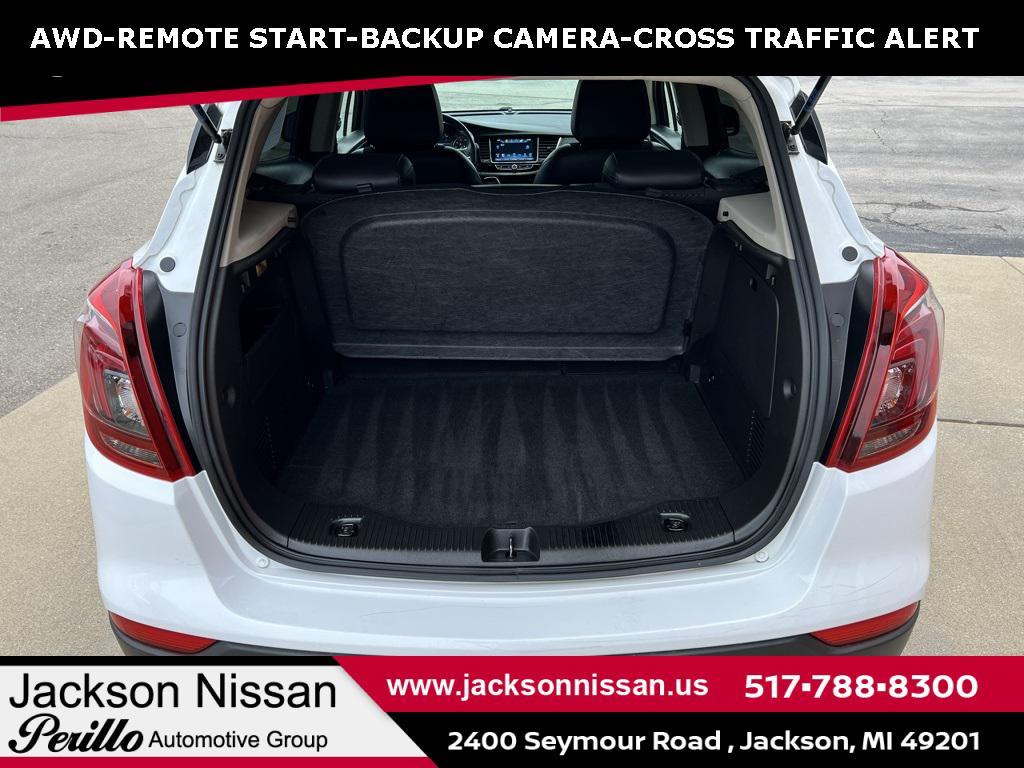 2021 Summit White Buick Encore