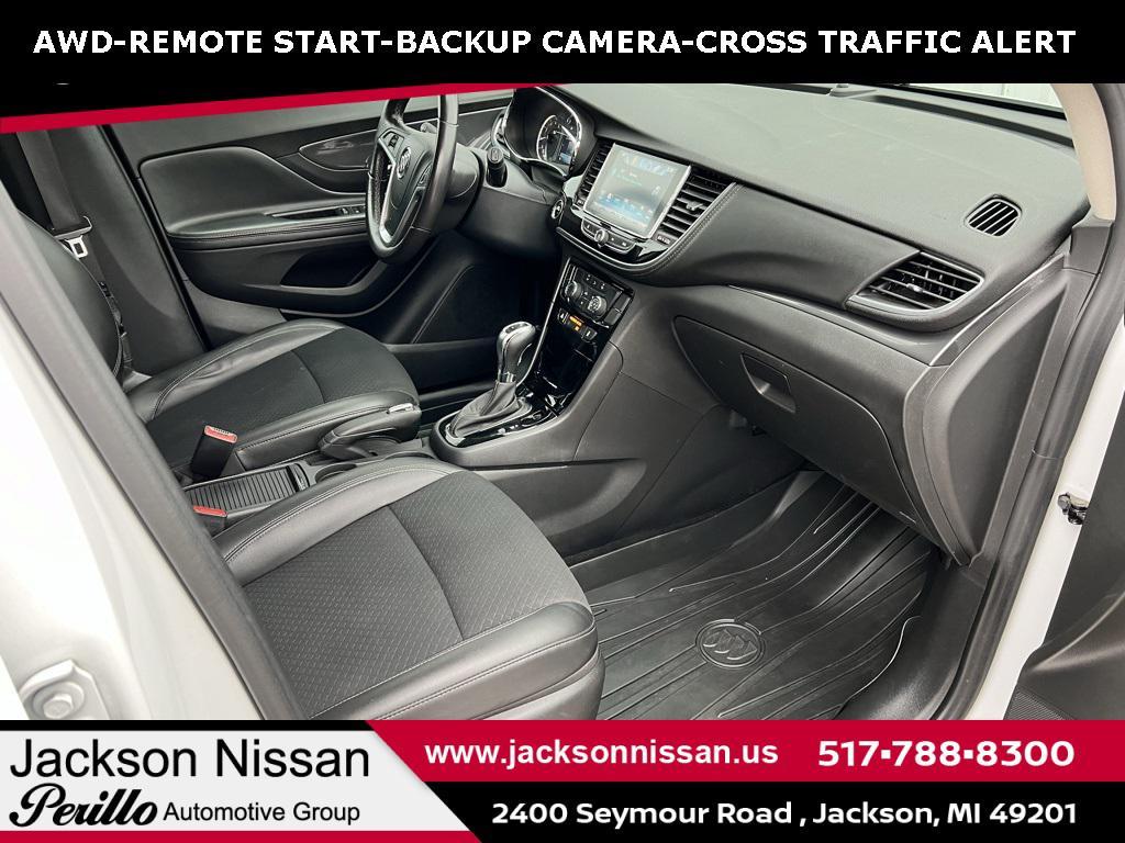 2021 Summit White Buick Encore