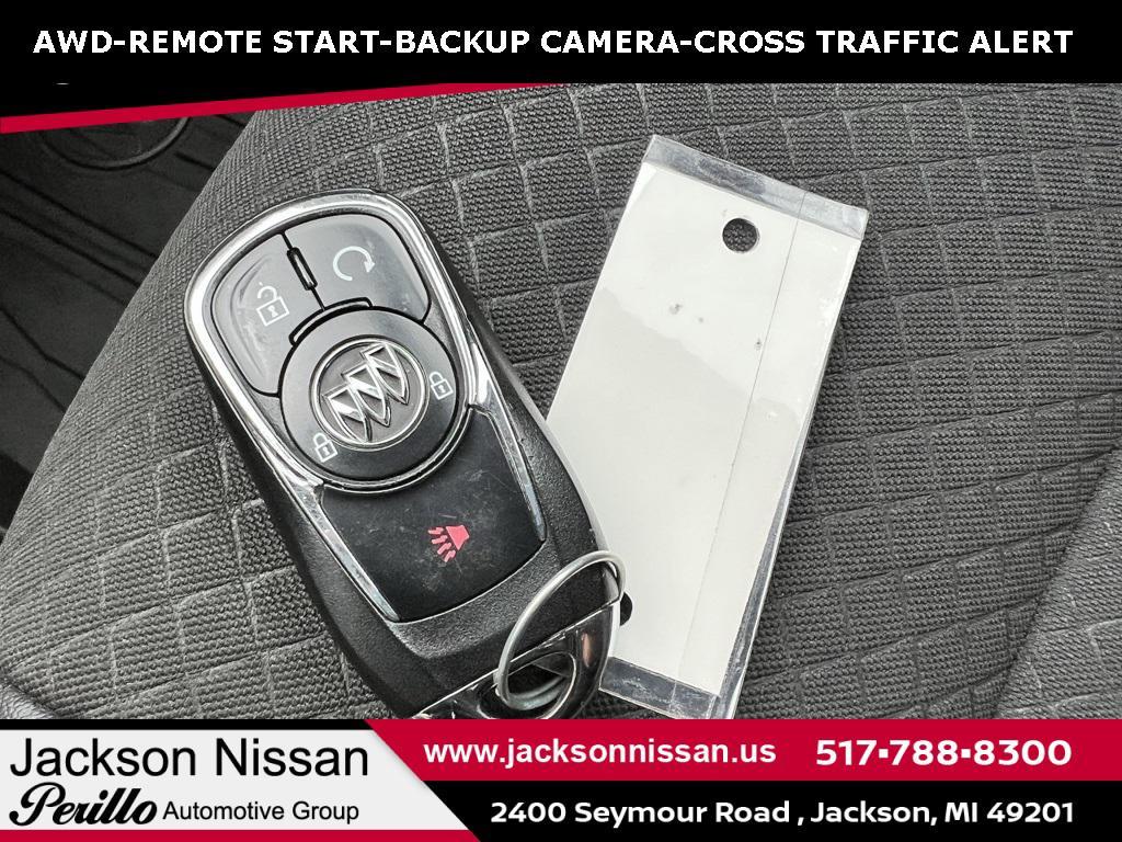 2021 Summit White Buick Encore