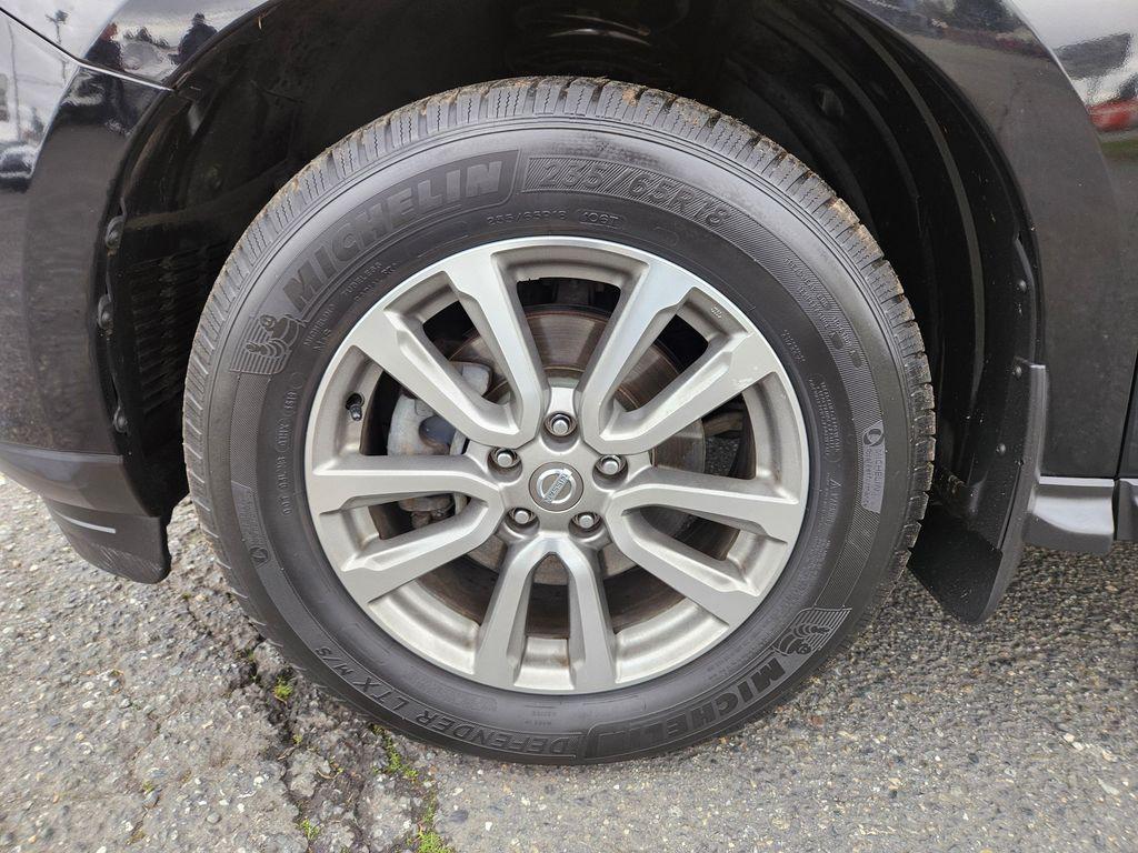 used 2014 Nissan Pathfinder car, priced at $5,999