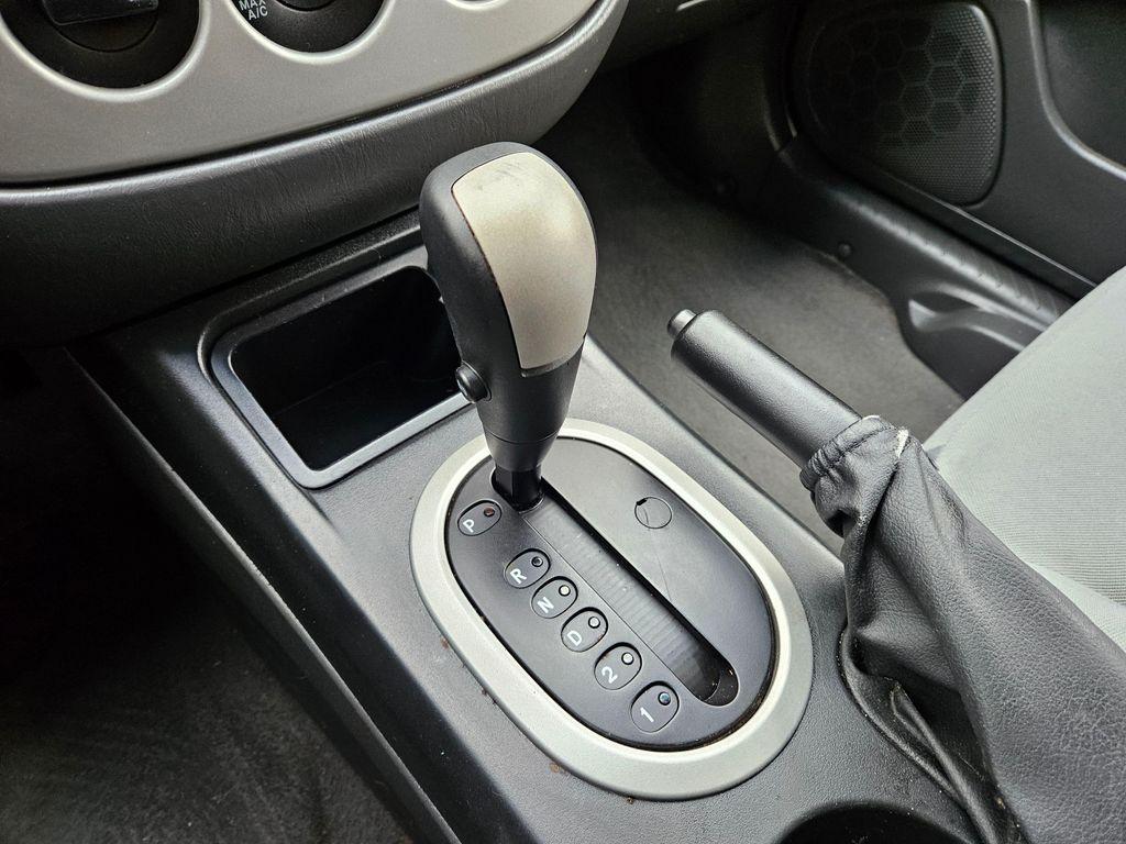 used 2005 Ford Escape car, priced at $2,999