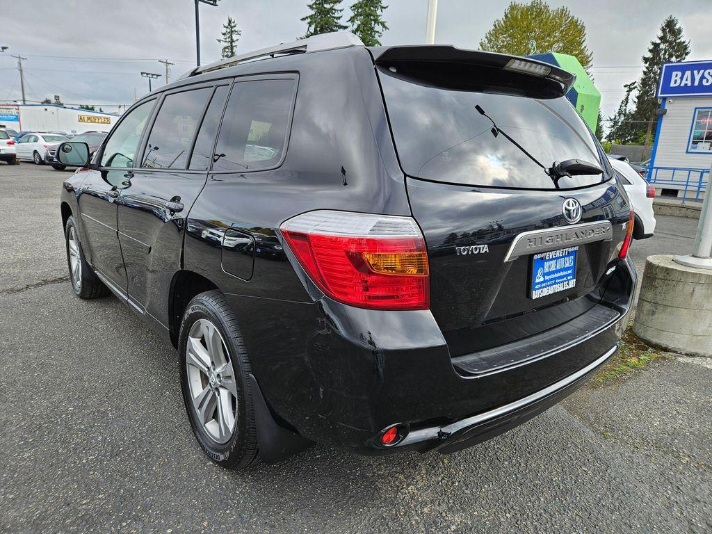 used 2009 Toyota Highlander car, priced at $7,999