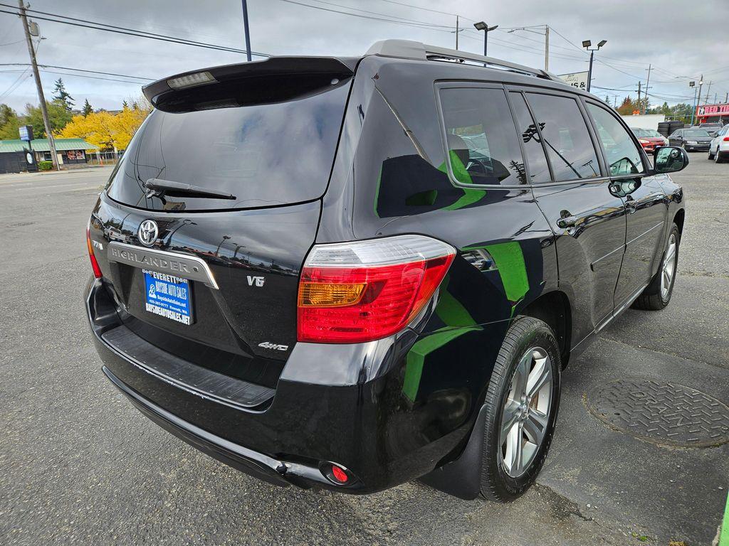 used 2009 Toyota Highlander car, priced at $7,999