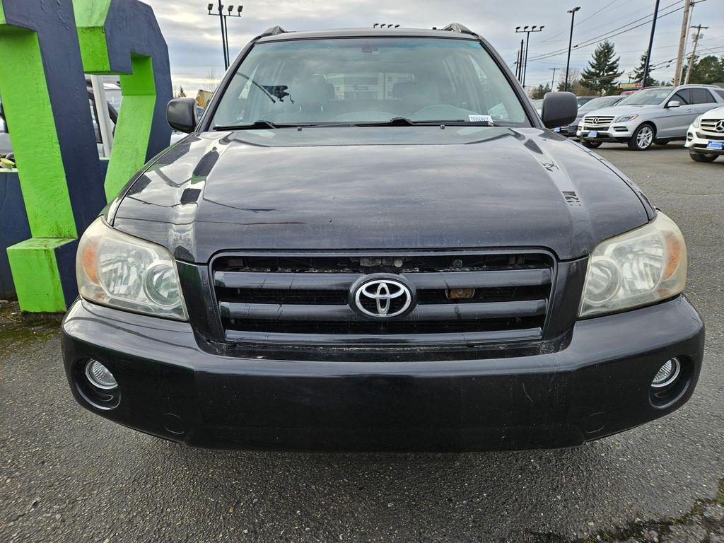 used 2007 Toyota Highlander car, priced at $5,999