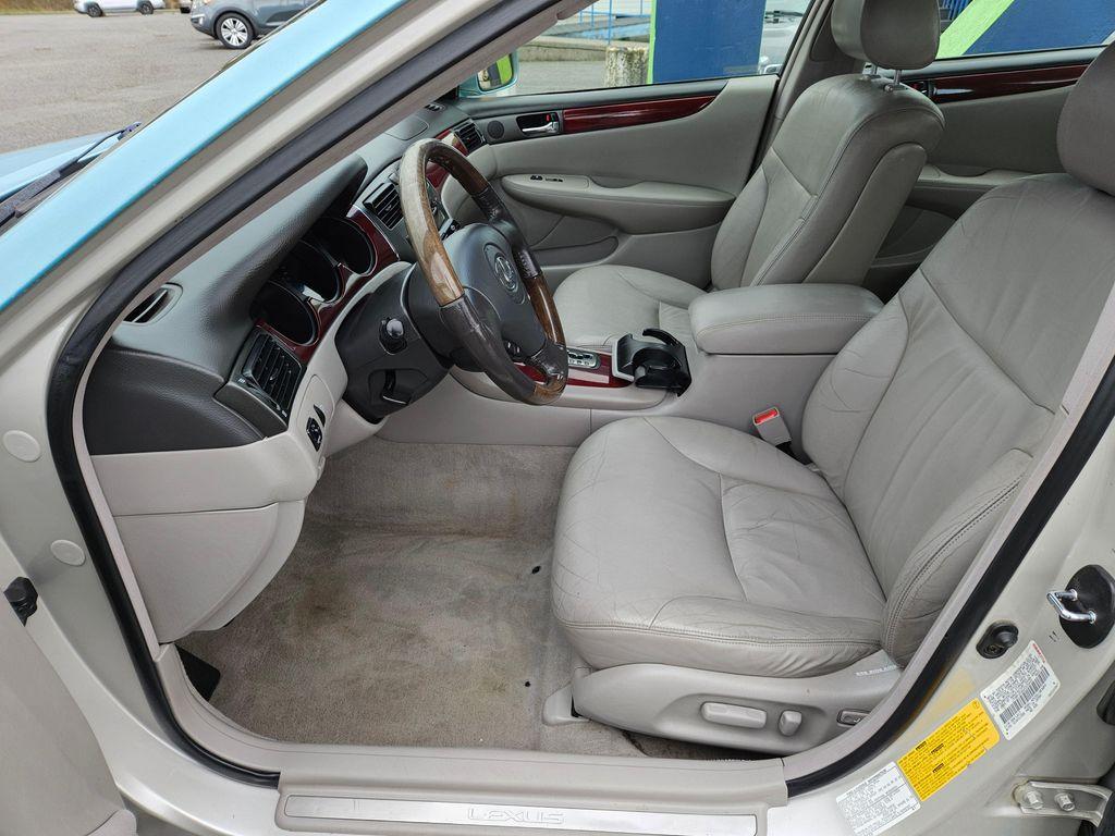 used 2002 Lexus ES 300 car, priced at $4,999