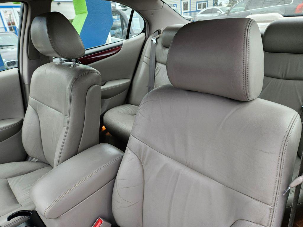 used 2002 Lexus ES 300 car, priced at $4,999