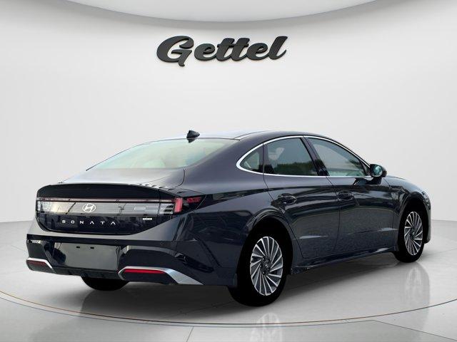 new 2026 Hyundai Sonata Hybrid car, priced at $38,355