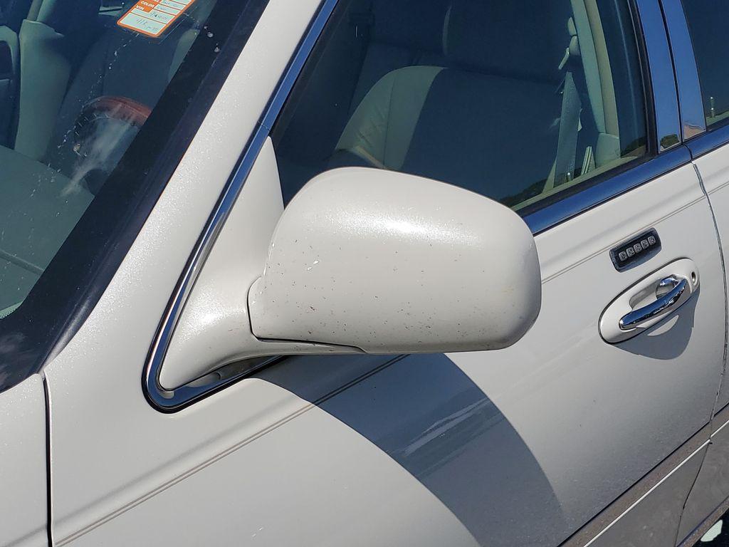 used 2004 Lincoln Town Car car, priced at $10,988